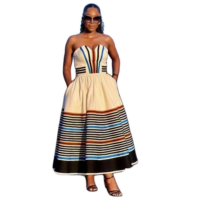 Traditional Event Dress For Women Timeless Gown With Elegant Silhouette For Formal Occasions