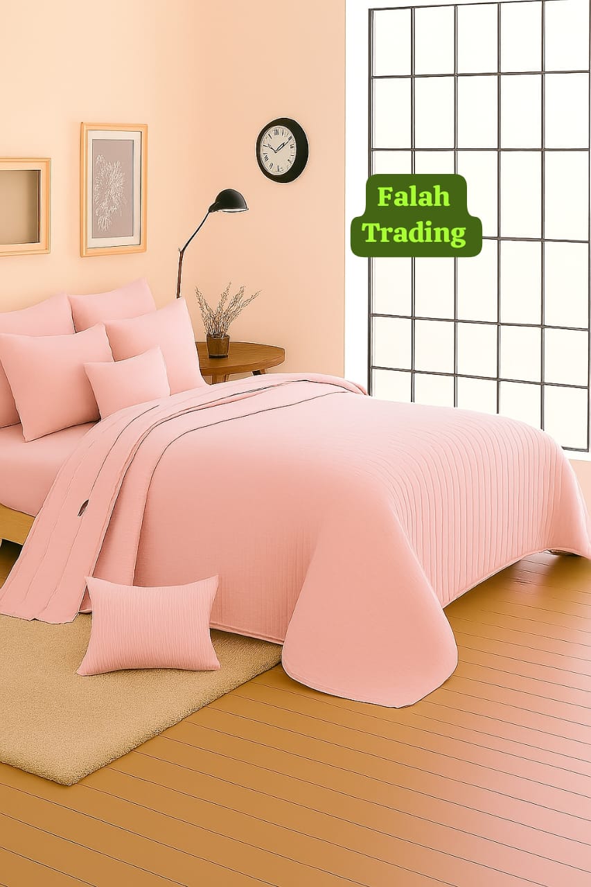 King And Queen 5 Piece Bedding Set With Quilt And Cushions