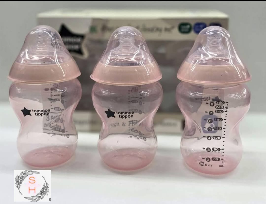 3 Piece Baby Bottles Set for Easy Feeding and Grip Design